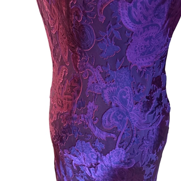 Vintage 90s Valerie Stevens Purple Burnout style gown w/slit SZ 10. - Picture 10 of 12
